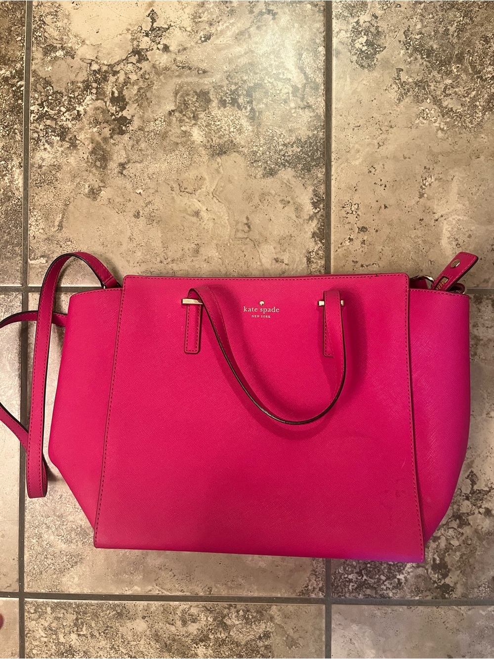 EUC Kate spade bag in bright fuschia